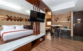 Favor Hotel Makassar City Center By Life